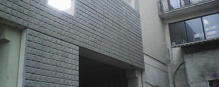 PLASMACEM - TAILOR MADE CONCRETE  - MATRICE QUBIKSTONE PER NUOVO STABILE DIREZIONALE