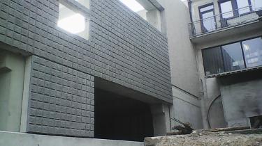 PLASMACEM - TAILOR MADE CONCRETE - MATRICE QUBIKSTONE POUR NOUVEAU BÂTIMENT DIRECTIONNEL